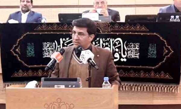 ما مدیر عملیاتی می‌خواهیم نه مدیر پشت میز نشین